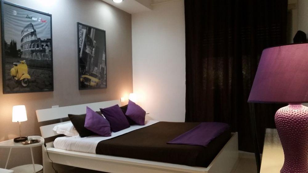 Monti First Hotel Rome Bagian luar foto