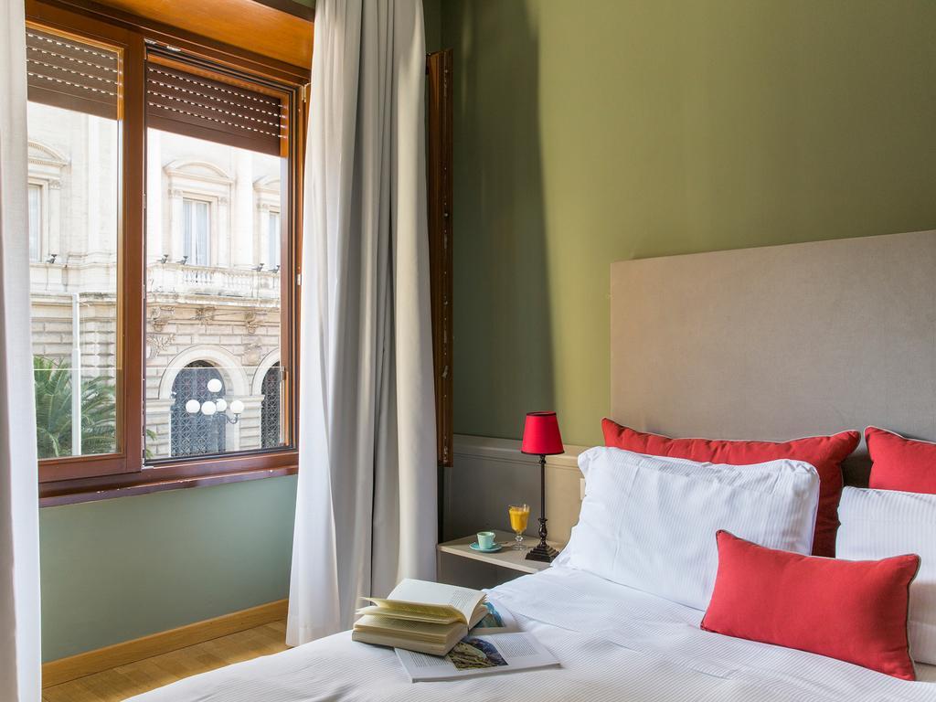 Monti First Hotel Rome Bagian luar foto