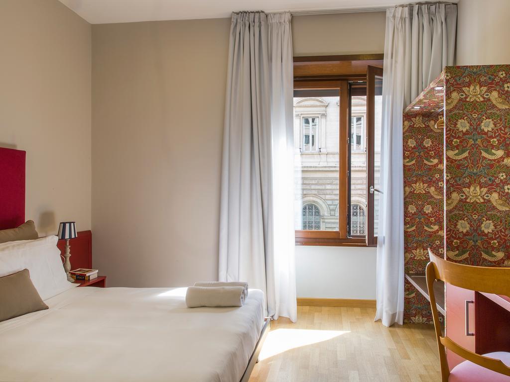 Monti First Hotel Rome Bagian luar foto